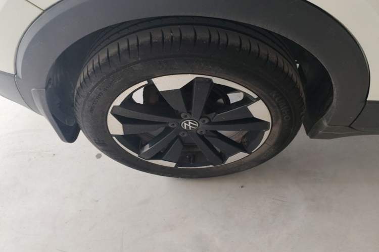 Used Volkswagen Tacqua 2021 1.5L Automatic Yue Zhi Lian Edition Right Rear Wheel Hub