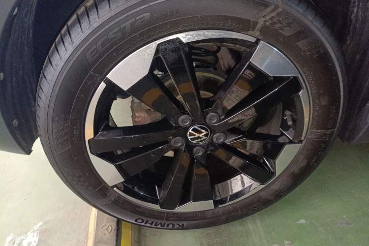 Used Volkswagen Tacqua 2021 1.5L Automatic Yue Zhi Lian Edition Right Rear Wheel Hub
