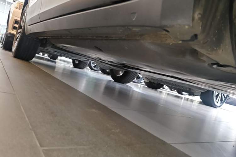 Used Volkswagen Tacqua 2021 1.5L Automatic Yue Zhi Lian Edition Right Side Sill
