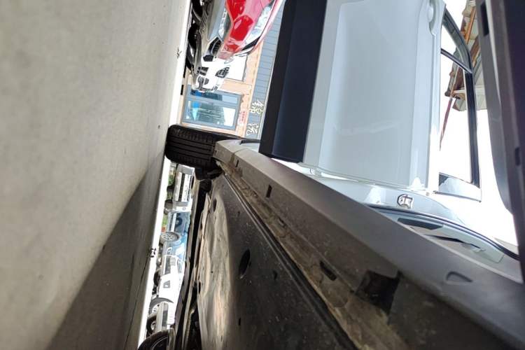 Used Volkswagen Tacqua 2021 1.5L Automatic Yue Zhi Lian Edition Right Side Sill