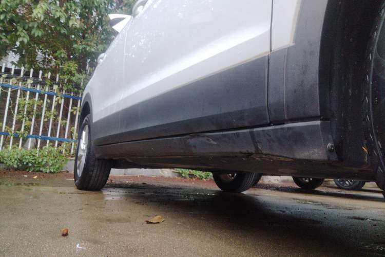 Used Volkswagen Tacqua 2021 1.5L Automatic Shangzhilian Edition Right Side Sill