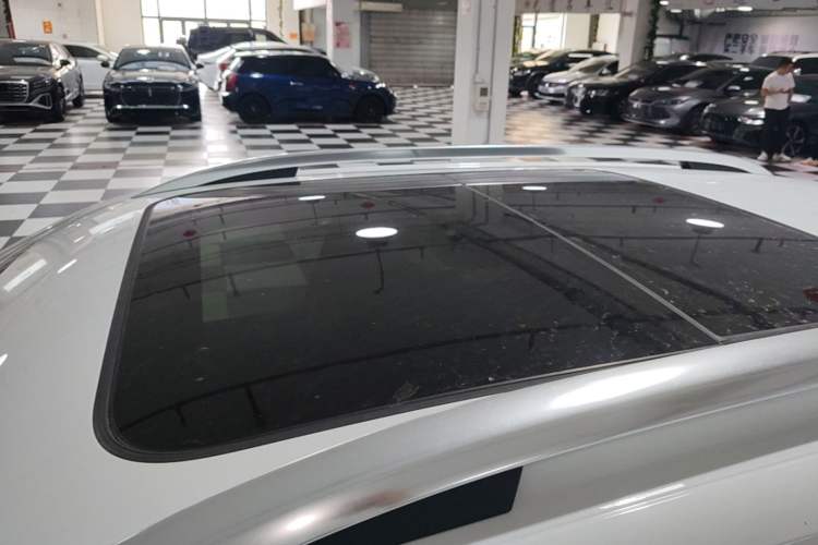 Used Volkswagen Tacqua 2021 1.5L Automatic Yue Zhi Lian Edition Roof