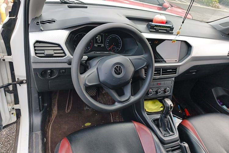Used Volkswagen Tacqua 2021 1.5L Automatic Shangzhilian Edition Steering Wheel