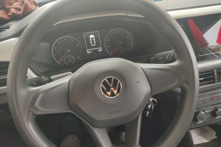 Used Volkswagen Tacqua 2021 1.5L Automatic Shangzhilian Edition Steering Wheel