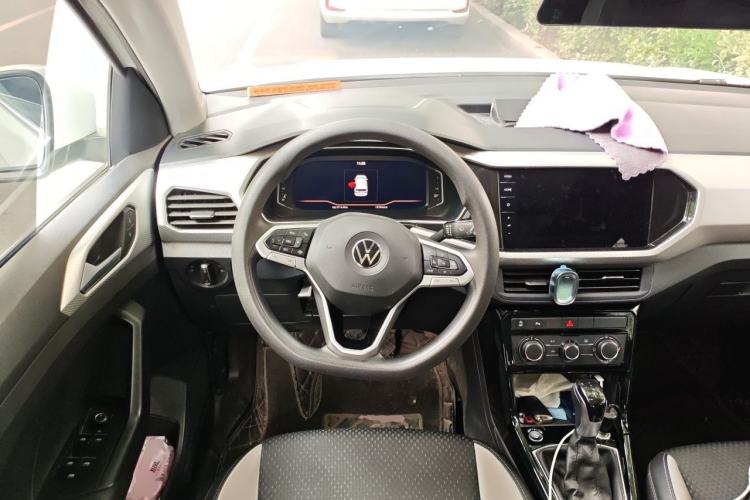 Used Volkswagen Tacqua 2021 1.5L Automatic Yue Zhi Lian Edition Steering Wheel