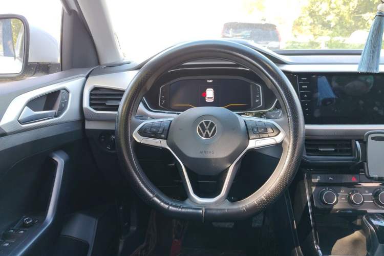 Used Volkswagen Tacqua 2021 1.5L Automatic Yue Zhi Lian Edition Steering Wheel