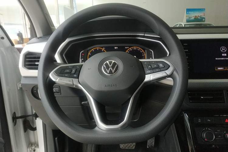 Used Volkswagen Tacqua 2021 1.5L Automatic Yue Zhi Lian Edition Steering Wheel