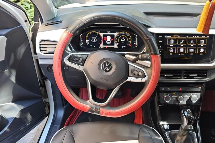 Used Volkswagen Tacqua 2021 1.5L Automatic Yue Zhi Lian Edition Steering Wheel