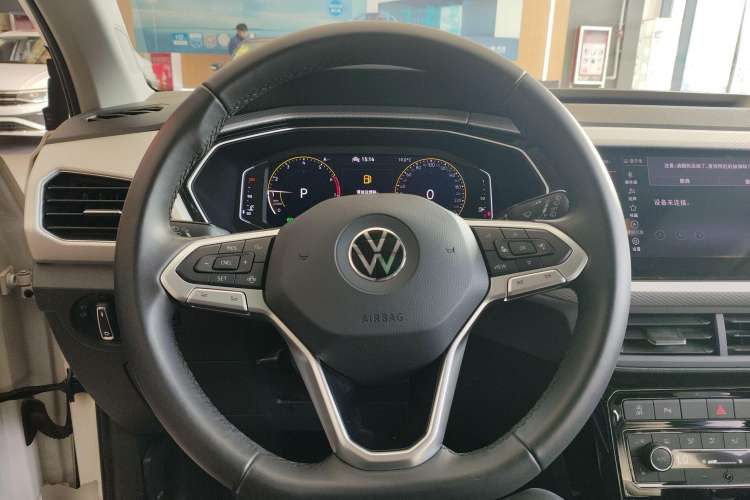 Used Volkswagen Tacqua 2021 280TSI DSG EnjoyPro Smart Connectivity Version Steering Wheel