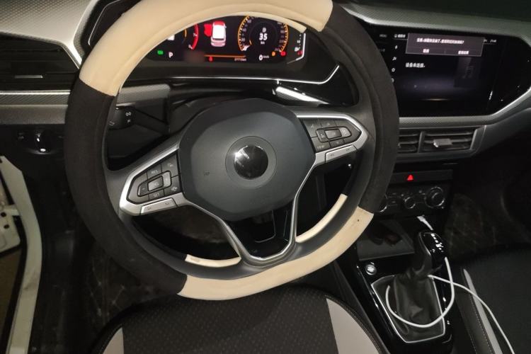 Used Volkswagen Tacqua 2021 1.5L Automatic 30th Anniversary Edition Steering Wheel