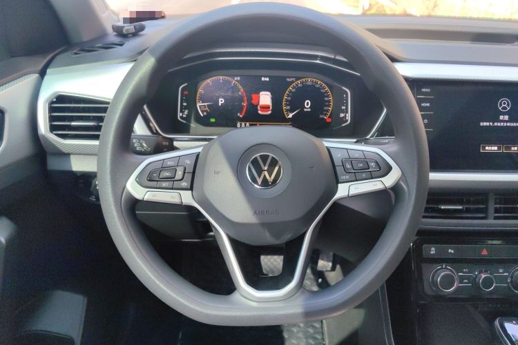 Used Volkswagen Tacqua 2021 1.5L Automatic 30th Anniversary Edition Steering Wheel