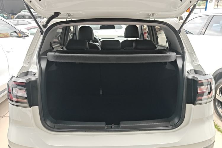 Used Volkswagen Tacqua 2021 1.5L Automatic Yue Zhi Lian Edition Trunk