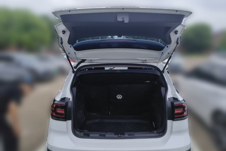 Used Volkswagen Tacqua 2021 1.5L Automatic Yue Zhi Lian Edition Trunk