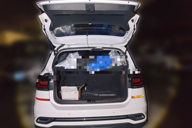 Used Volkswagen Tacqua 2021 280TSI DSG R-Line Connected Version Trunk