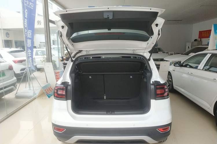 Used Volkswagen Tacqua 2021 1.5L Automatic Yue Zhi Lian Edition Trunk