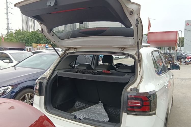 Used Volkswagen Tacqua 2021 1.5L Automatic Yue Zhi Lian Edition Trunk
