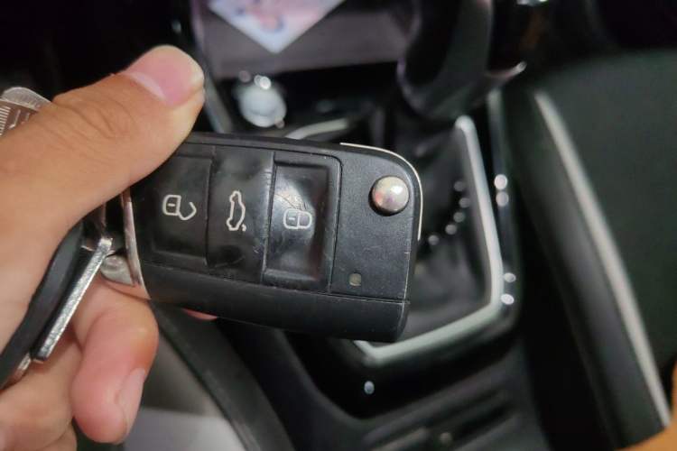 Used Volkswagen Tacqua 2021 200TSI DSG JoyConnect Edition Vehicle Key