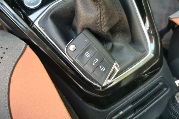 Used Volkswagen Tacqua 2021 1.5L Automatic Yue Zhi Lian Edition Vehicle Key