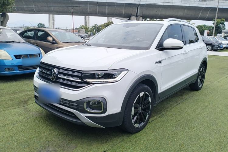 Volkswagen Tacqua 2023 200TSI DSG Joy-Connect Edition