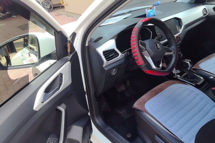Used Volkswagen Tacqua 2023 200TSI DSG Joy-Connect Edition Driver Seat