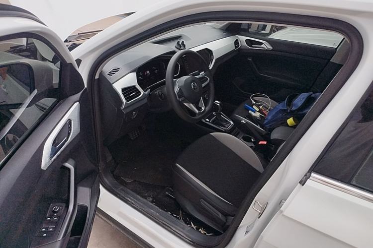 Used Volkswagen Tacqua 2023 200TSI DSG Joy-Connect Edition Driver Seat