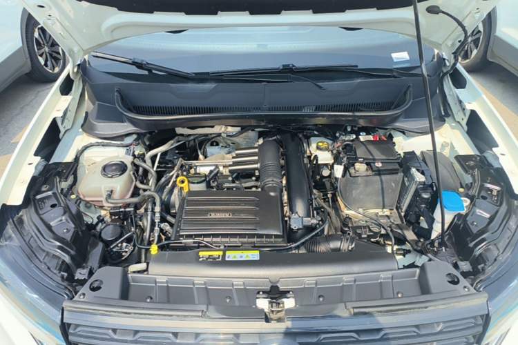 Used Volkswagen Tacqua 2023 200TSI DSG Joy-Connect Edition Engine Bay