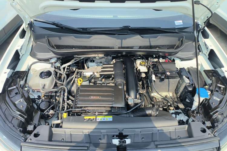 Used Volkswagen Tacqua 2023 200TSI DSG Joy-Connect Edition Engine Bay