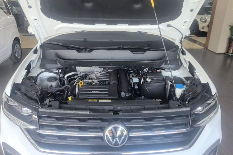 Used Volkswagen Tacqua 2023 200TSI DSG Joy-Connect Edition Engine Bay