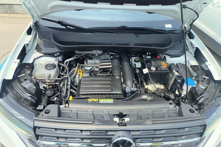 Used Volkswagen Tacqua 2023 200TSI DSG Joy-Connect Edition Engine Bay