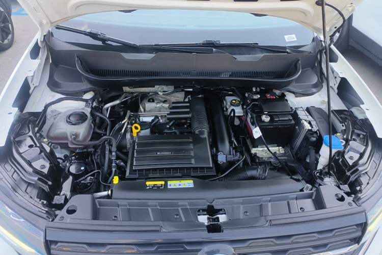 Used Volkswagen Tacqua 2023 200TSI DSG Joy-Connect Edition Engine Bay