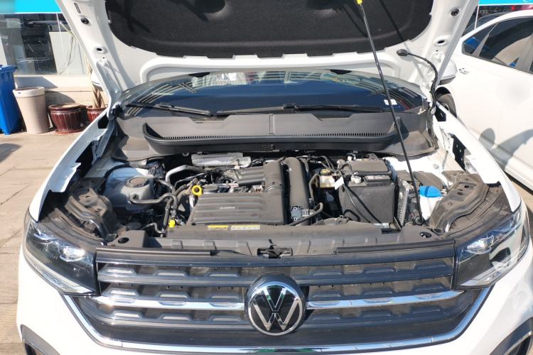 Used Volkswagen Tacqua 2023 200TSI DSG Joy-Connect Edition Engine Bay