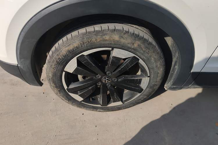 Used Volkswagen Tacqua 2023 200TSI DSG Joy-Connect Edition Exterior 4