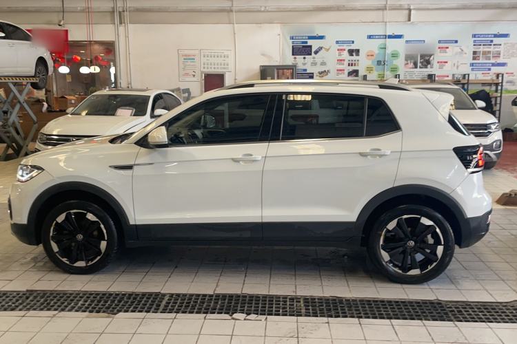Used Volkswagen Tacqua 2023 200TSI DSG Joy-Connect Edition Exterior 5