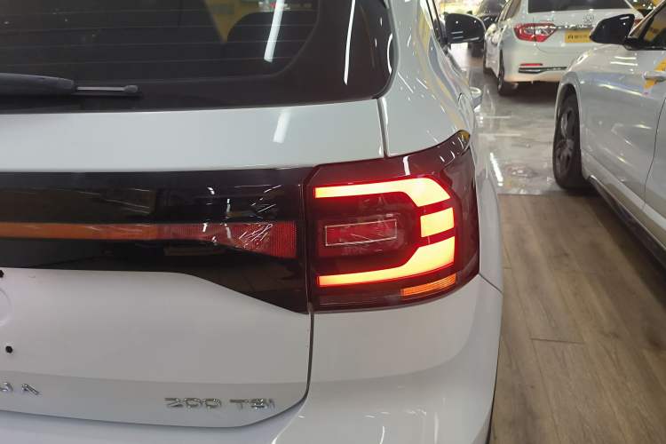 Used Volkswagen Tacqua 2023 200TSI DSG Joy-Connect Edition Exterior 6