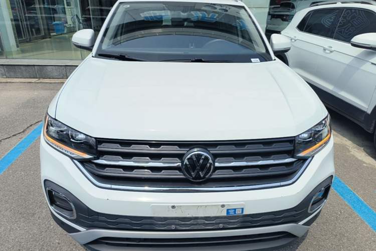 Used Volkswagen Tacqua 2023 200TSI DSG Joy-Connect Edition Front