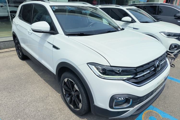 Used Volkswagen Tacqua 2023 200TSI DSG Joy-Connect Edition Front Right 45 Deg