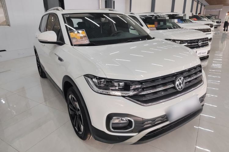 Used Volkswagen Tacqua 2023 200TSI DSG Joy-Connect Edition Front Right 45 Deg