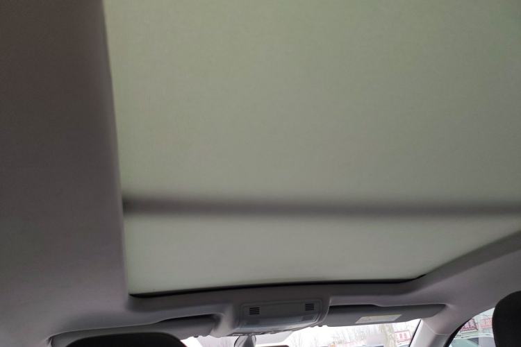 Used Volkswagen Tacqua 2023 200TSI DSG Joy-Connect Edition Headliner