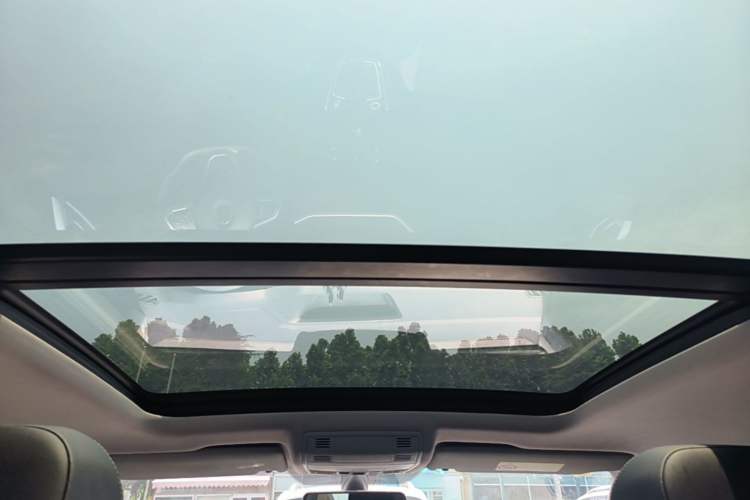 Used Volkswagen Tacqua 2023 200TSI DSG Joy-Connect Edition Headliner