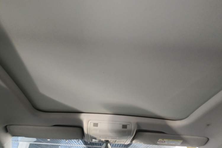 Used Volkswagen Tacqua 2023 200TSI DSG Joy-Connect Edition Headliner
