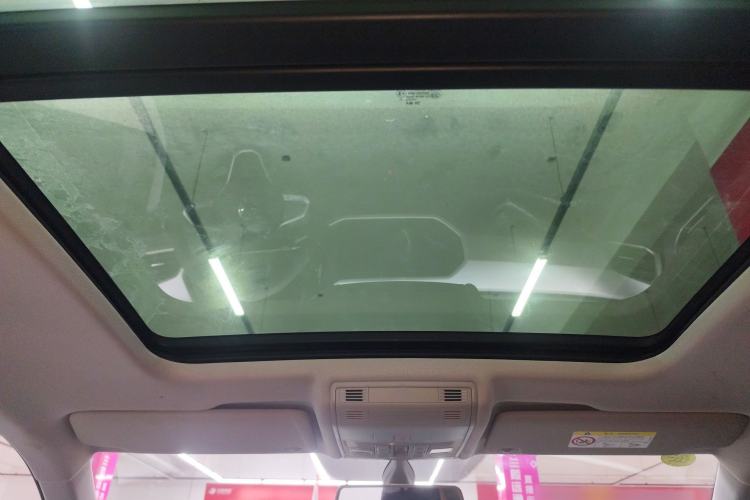 Used Volkswagen Tacqua 2023 200TSI DSG Joy-Connect Edition Headliner