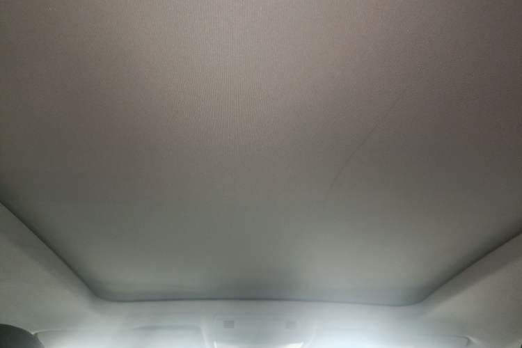 Used Volkswagen Tacqua 2023 200TSI DSG Joy-Connect Edition Headliner