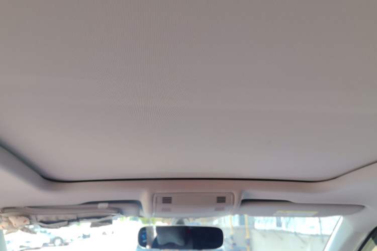 Used Volkswagen Tacqua 2023 200TSI DSG Joy-Connect Edition Headliner