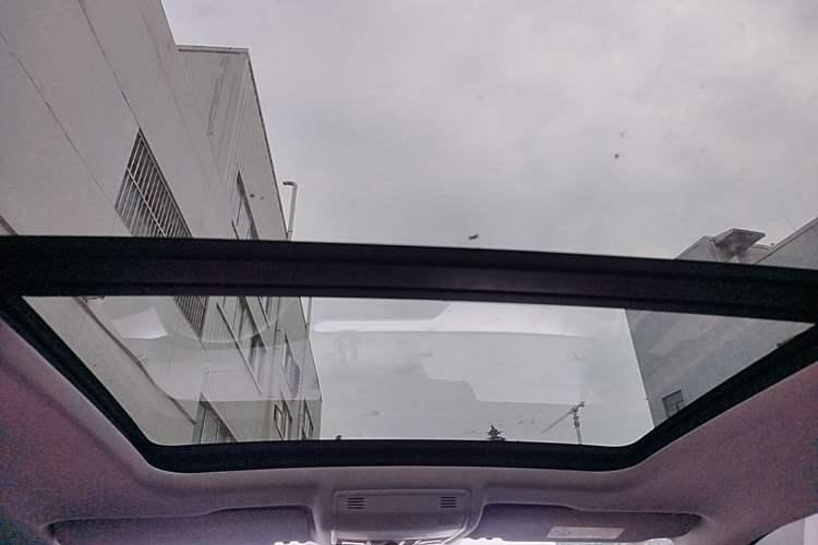 Used Volkswagen Tacqua 2023 200TSI DSG Joy-Connect Edition Headliner