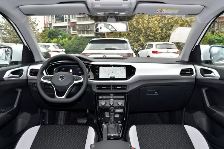 Used Volkswagen Tacqua 2023 200TSI DSG Joy-Connect Edition Interior 1