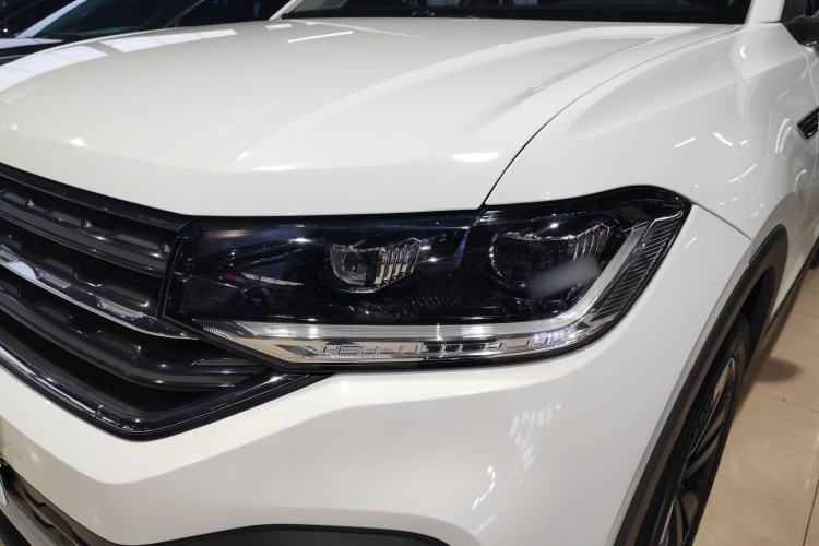 Used Volkswagen Tacqua 2023 200TSI DSG Joy-Connect Edition Left Front Headlight
