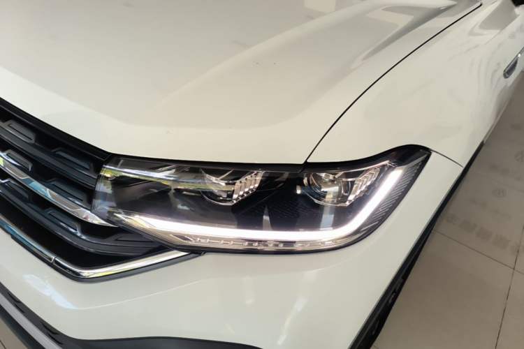 Used Volkswagen Tacqua 2023 200TSI DSG Joy-Connect Edition Left Front Headlight