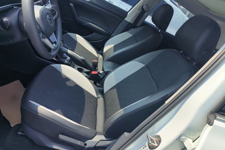 Used Volkswagen Tacqua 2023 200TSI DSG Joy-Connect Edition Left Front Seat