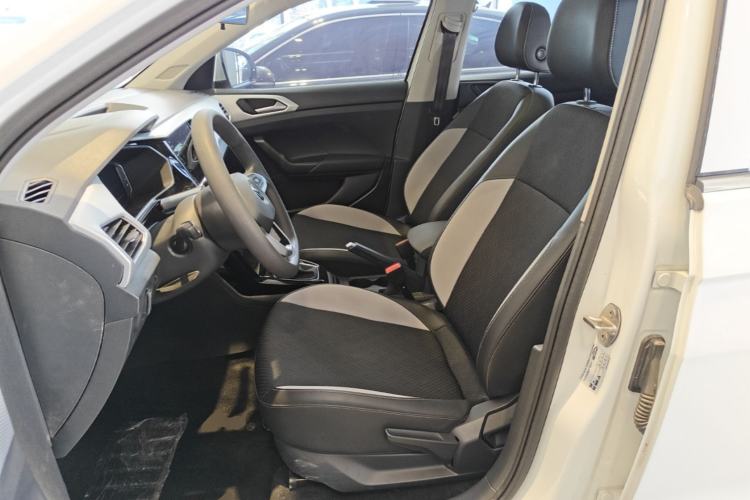 Used Volkswagen Tacqua 2023 200TSI DSG Joy-Connect Edition Left Front Seat