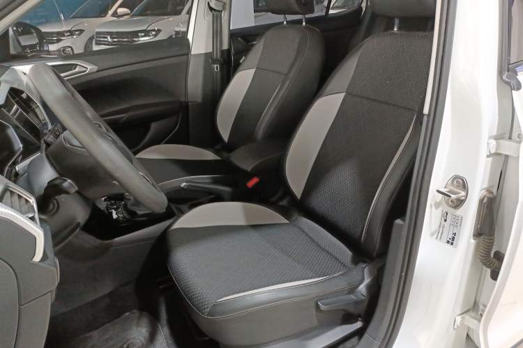 Used Volkswagen Tacqua 2023 200TSI DSG Joy-Connect Edition Left Front Seat